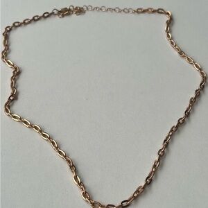 Elegant Gold Chain Necklace